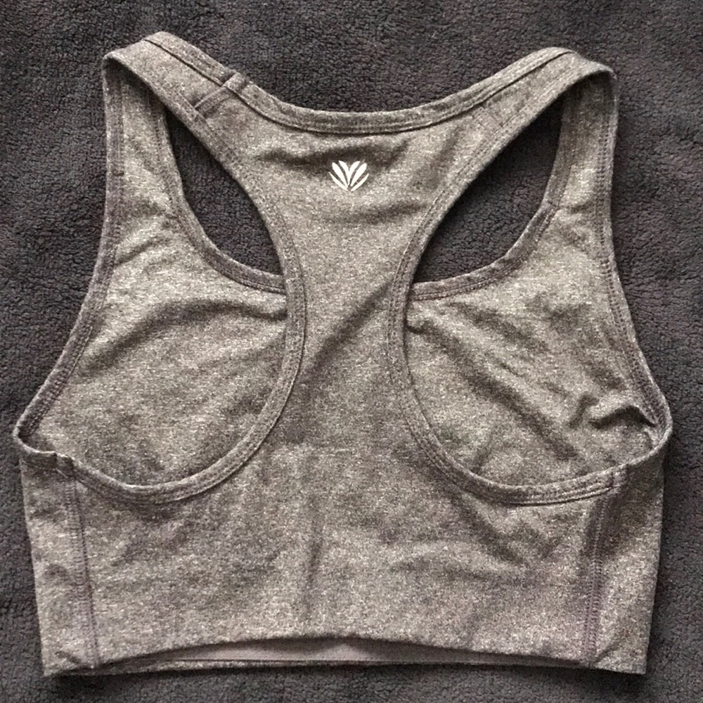 Forever 21 active top - Picture 2 of 3